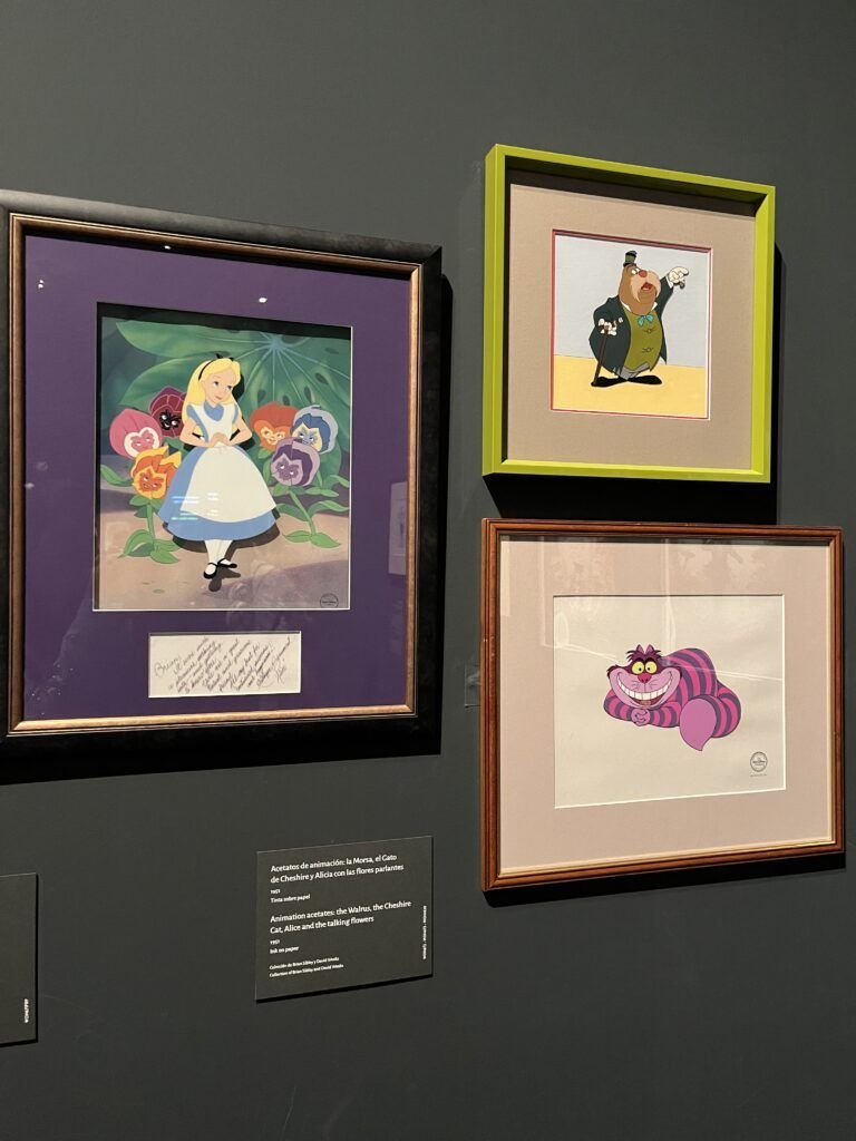 Obras representativas expuestas en la expo de caixaForum "Los Mundos de Alicia"